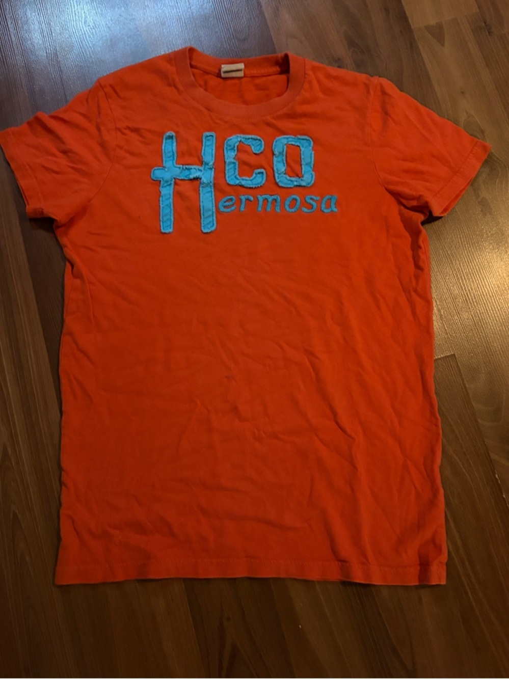 Men's Vintage Hollister HCO Hermosa orange 2000s t shirt